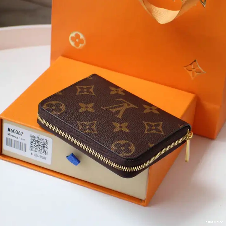 Fashionreps Bags LV 2106DJ0110 1013